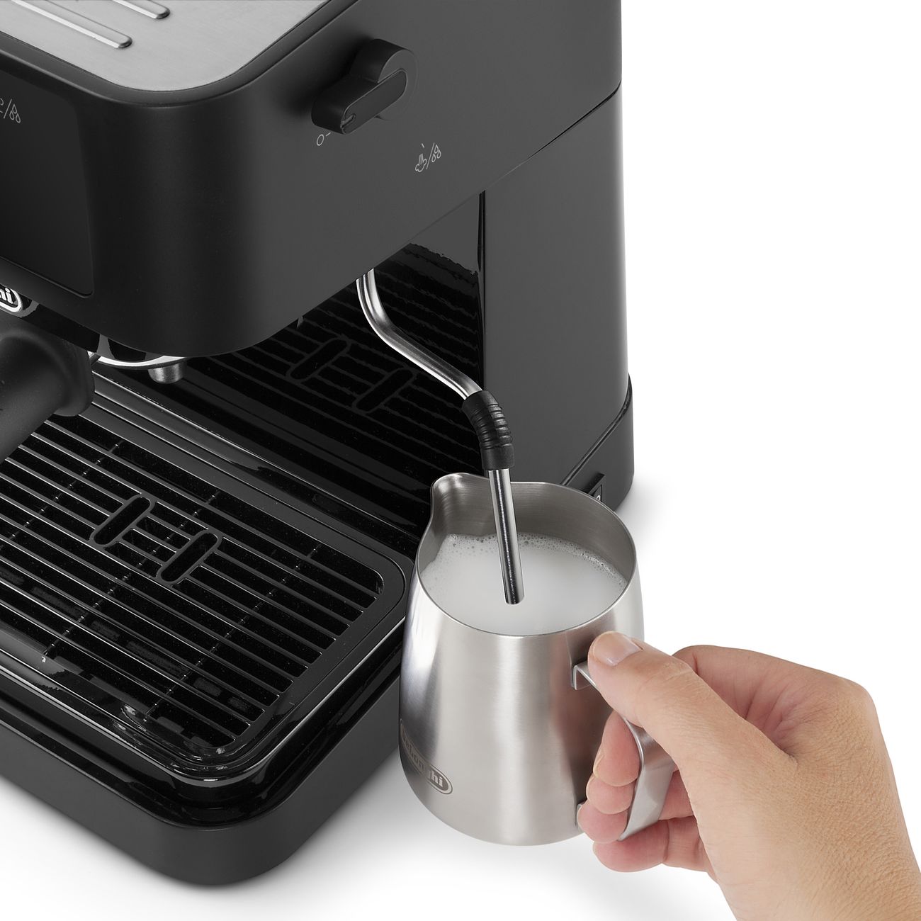 Кофеварка De'longhi EC230BK